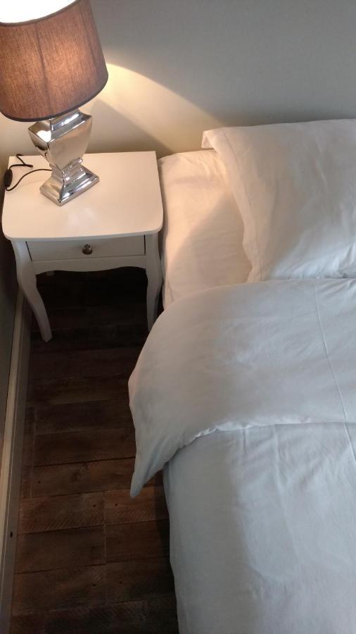 Bonbon Chambre D'Hotes Saint-Julien-de-Lampon Екстериор снимка