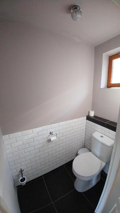 Bonbon Chambre D'Hotes Saint-Julien-de-Lampon Екстериор снимка