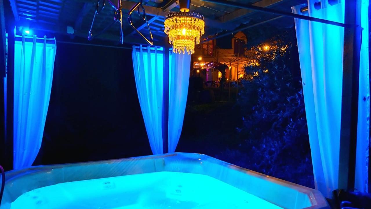 Bonbon Chambre D'Hotes Saint-Julien-de-Lampon Екстериор снимка